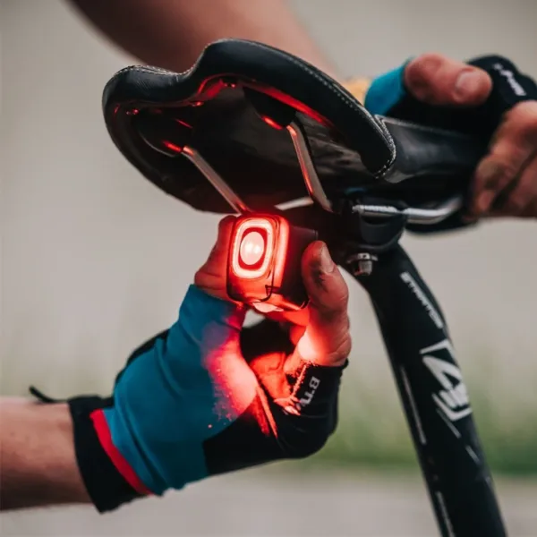 Magicshine-seemee-200-luc-bike.webp
